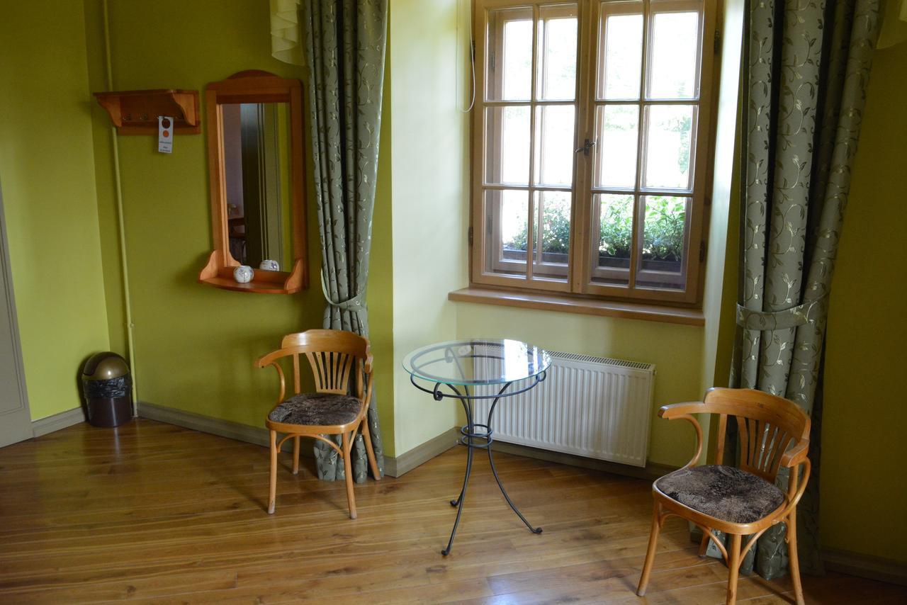 Dundagas Pils Hostel Δωμάτιο φωτογραφία