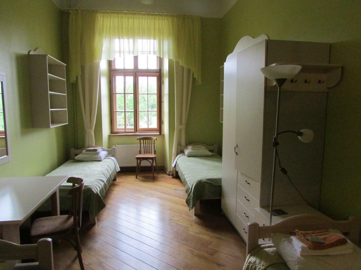 Dundagas Pils Hostel Εξωτερικό φωτογραφία