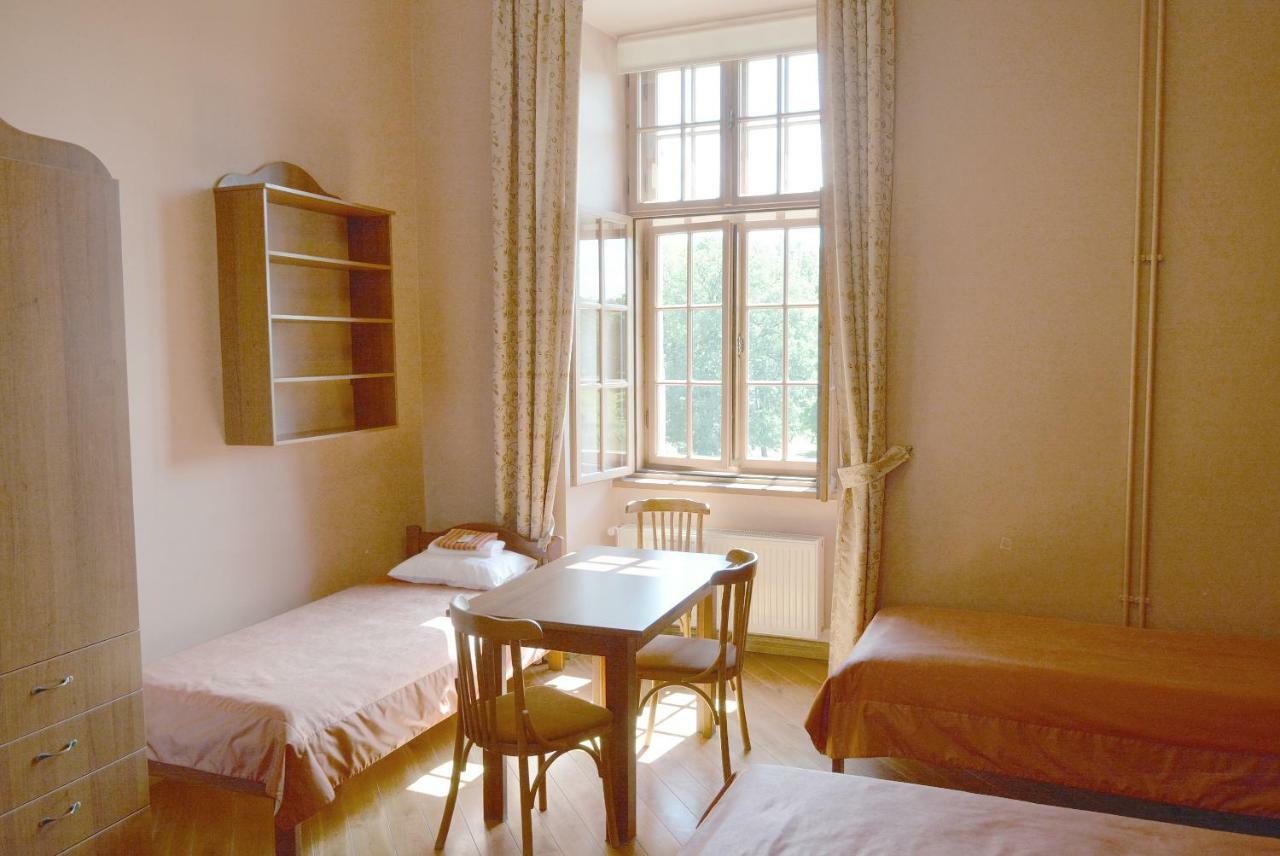 Dundagas Pils Hostel Εξωτερικό φωτογραφία